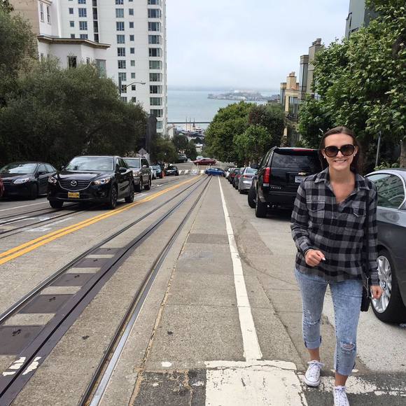 Profile Picture of Allyson Barbanell (@a_barbanell) on Poshmark