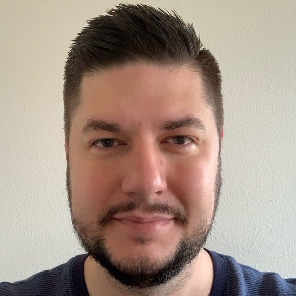 Profile Picture of Christopher Stanley (@csstanley) on Poshmark