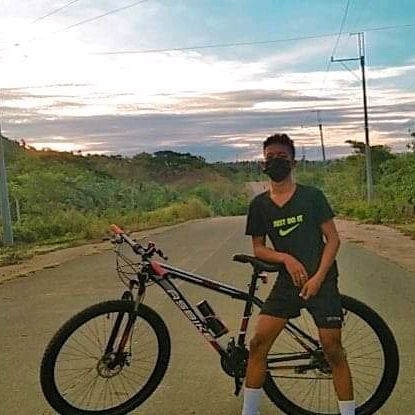 Profile Picture of Nathaniel Rol (@nathanielrol) on Tiktok