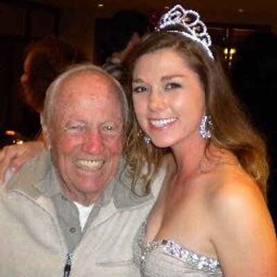 Profile Picture of Jessica Reeske (@JessiReeske) on Twitter