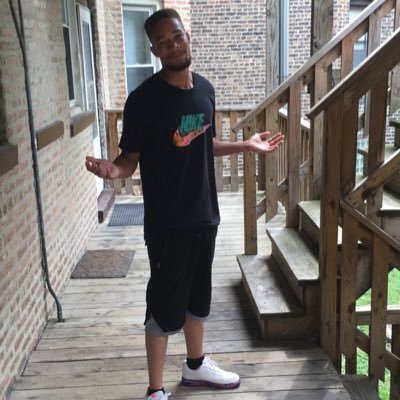 Profile Picture of Robert Cosey (@RobertCosey25) on Twitter