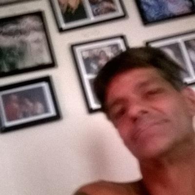Profile Picture of Robert Osterhout (@robert_bobbyo61) on Twitter