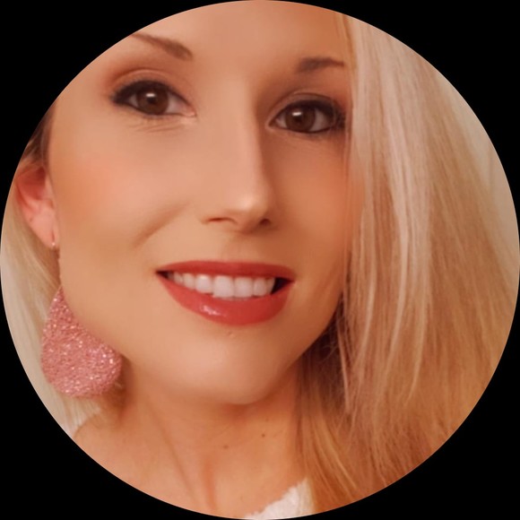 Profile Picture of Marcy Noordam (@marcillena) on Poshmark