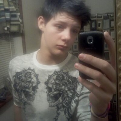 Jesse Atteberry - Twitter Profile Picture of Jesse Atteberry (@screwlove99) on Twitter