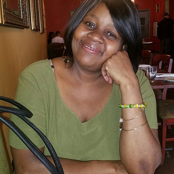 Profile Picture of Lorraine Frieson (@shilaye) on Poshmark