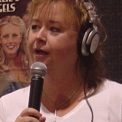 Profile Picture of Lisa Barry (@Lisa_barry) on Twitter