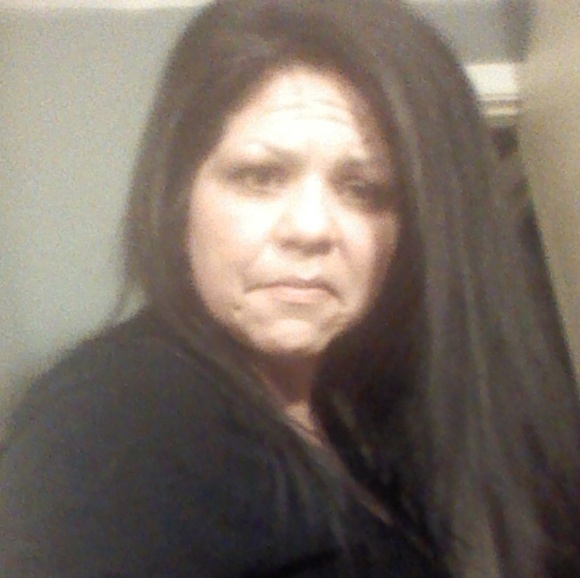 Profile Picture of Sally Sanchez (@sallyasanchez) on Poshmark