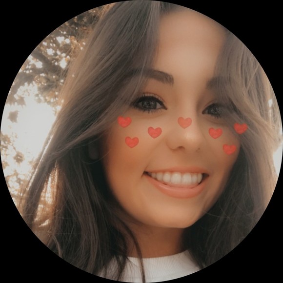Profile Picture of Jordyn Cotone (@jordyncotone) on Poshmark