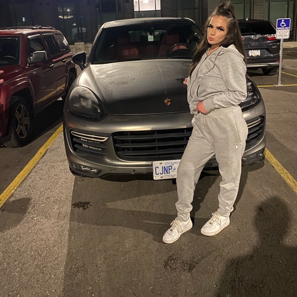 Jailyn Kovacic - Poshmark Profile Picture of Jailyn Kovacic (@jailynk63) on Poshmark