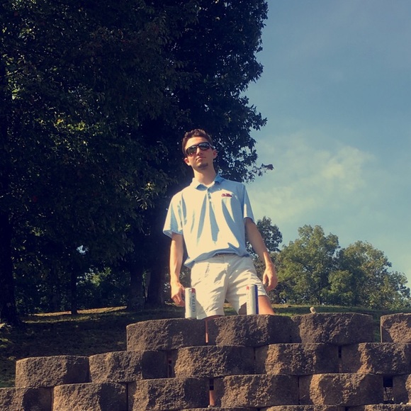 Profile Picture of Bentley Mottlau (@bmottlau) on Poshmark