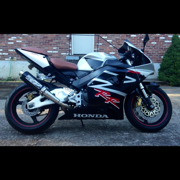 Profile Picture of Michael Jamison (@michaeljamison) on Poshmark