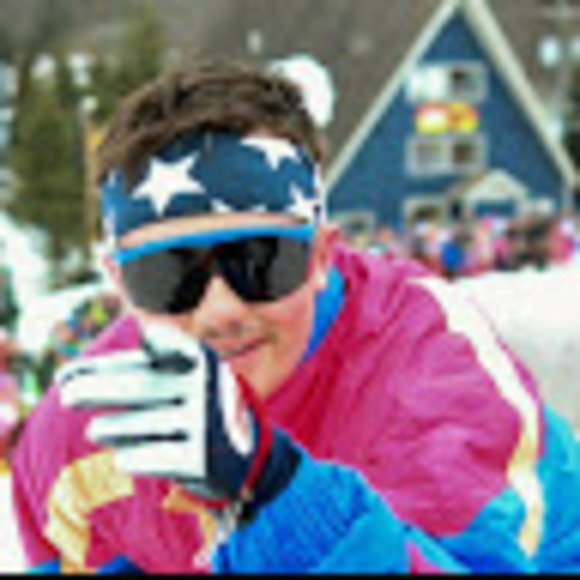 Profile Picture of Elliot Rymal (@erymal4) on Poshmark