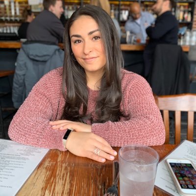 Profile Picture of Alex Hirsh (@AlexandraHirsh) on Twitter
