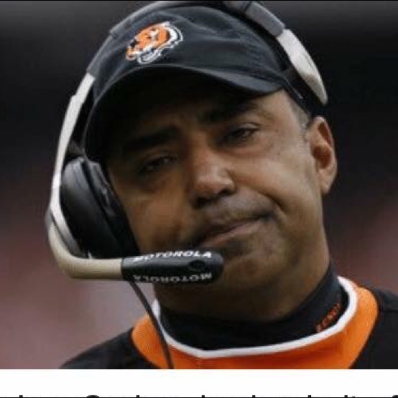 Chris Dobbins - Poshmark Profile Picture of Chris Dobbins (@mobdob25) on Poshmark