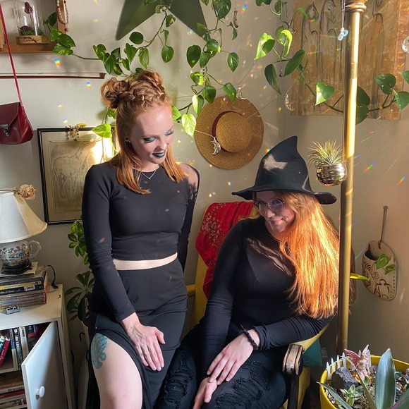 Profile Picture of Alyssa Schroeder (@alyssaschroe206) on Poshmark