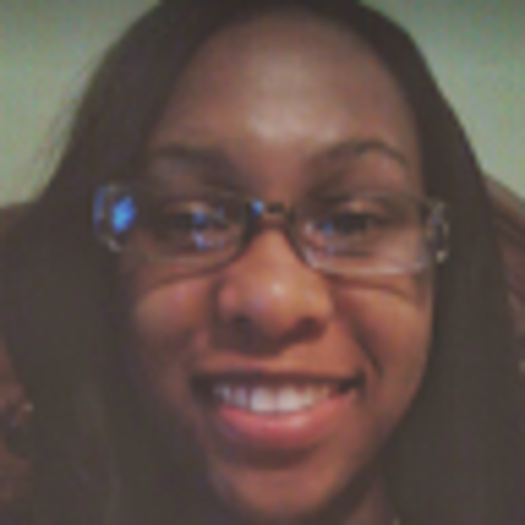 Profile Picture of Maxine Wallace (@maxinewallace18) on Poshmark