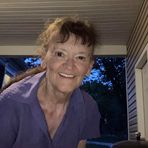 Profile Picture of Laurie Daniels (@Laurie-Daniels) on Facebook