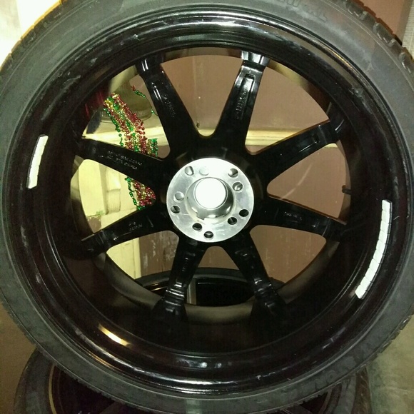 Profile Picture of David Mcdowell (@ellisdavid176) on Poshmark