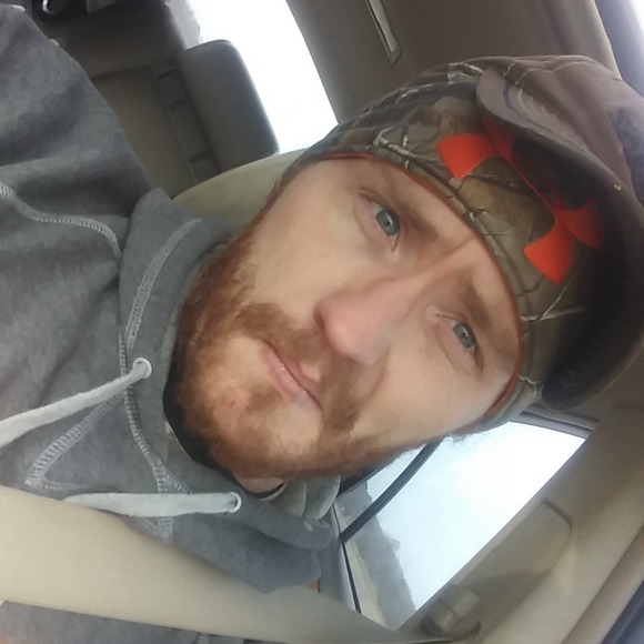 Profile Picture of Darrell Hamm (@darrellhamm) on Poshmark
