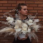 Profile Picture of Macy Moore (@macylin_art) on Instagram
