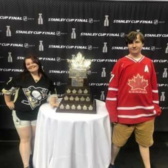 Profile Picture of Amy Marsh (@marshamy96) on Poshmark