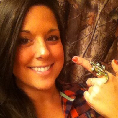 Profile Picture of Tara Weaver (@The_TareBear) on Twitter