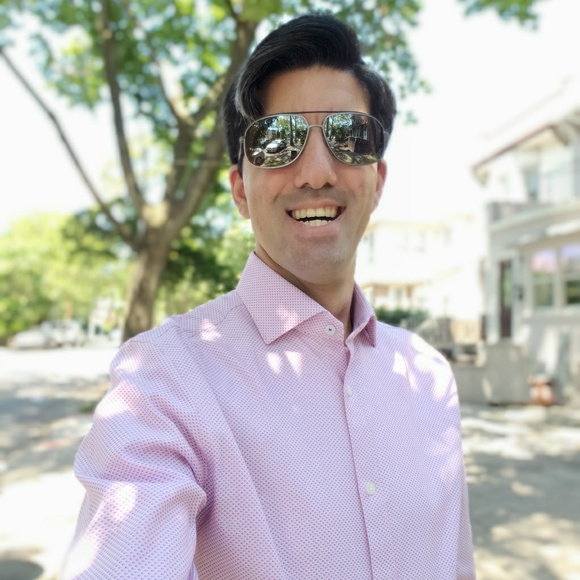 Profile Picture of Joshua Cohen (@diamondcutter3x) on Poshmark