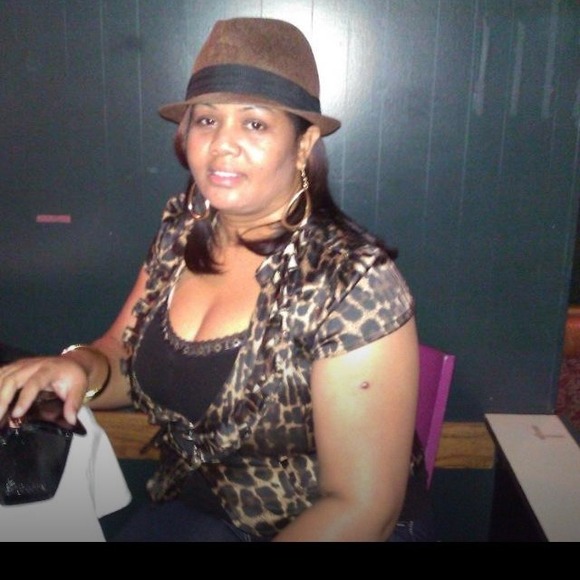 Profile Picture of Tinesha Blackmore (@tsblackmore95) on Poshmark