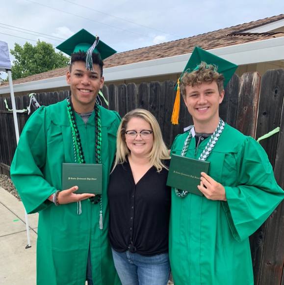 Profile Picture of Erin Marinovich (@emarinovich) on Poshmark