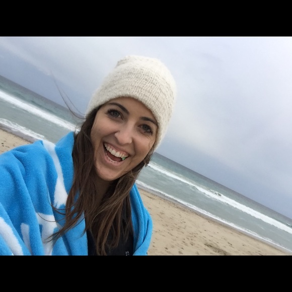 Profile Picture of Katelyn Kolakowski (@katekola) on Poshmark