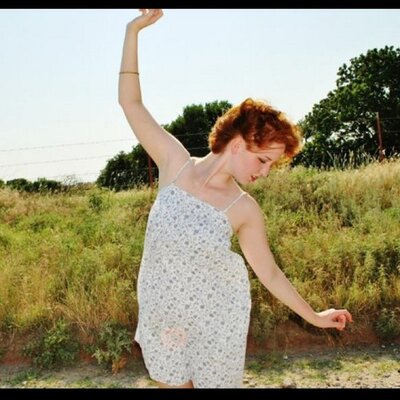 Profile Picture of Chloe Smith (@CloverSmithy) on Twitter