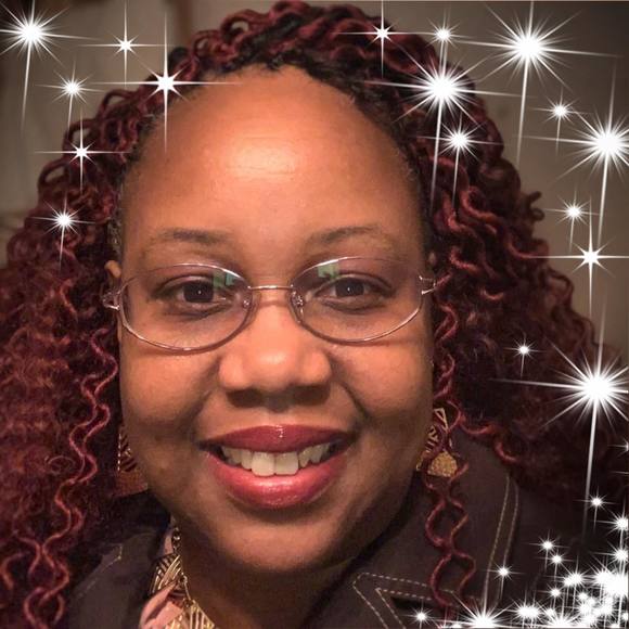 Profile Picture of Cassandra Leary-merritt (@ladyctls) on Poshmark