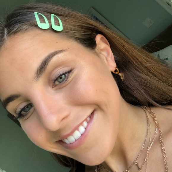 Profile Picture of Danielle Correll (@daniellecorrell) on Poshmark