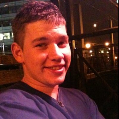 Profile Picture of Scott Moncrieff (@Moncrieff7) on Twitter