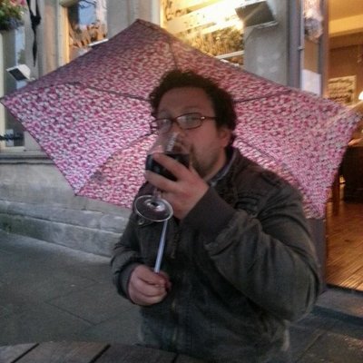 Profile Picture of Tom Guy (@thatbeeryguy) on Twitter