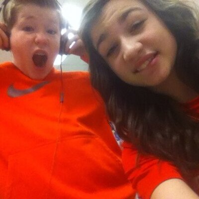 Profile Picture of Amber Christianson (@Ambnicole32) on Twitter