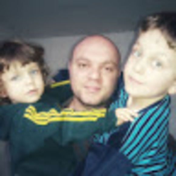 Profile Picture of Bashkim Dervishi (@bashkimdervishi) on Poshmark