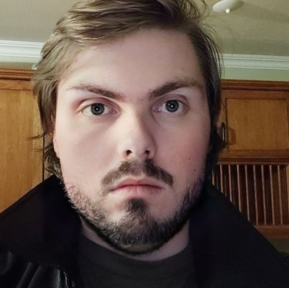 Profile Picture of Cade Christopher (@ninjacaiden) on Poshmark