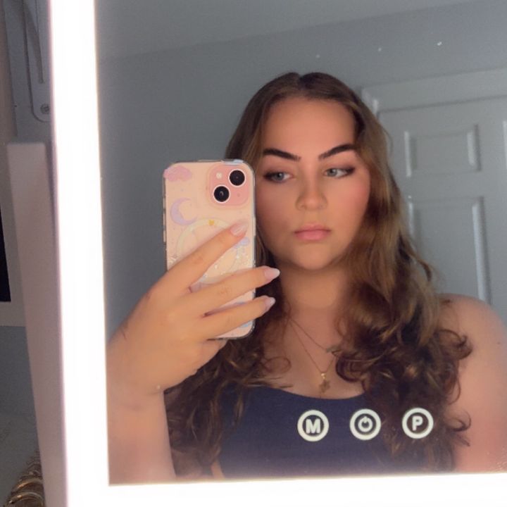 Profile Picture of GillianRT (@gillianrt) on Tiktok