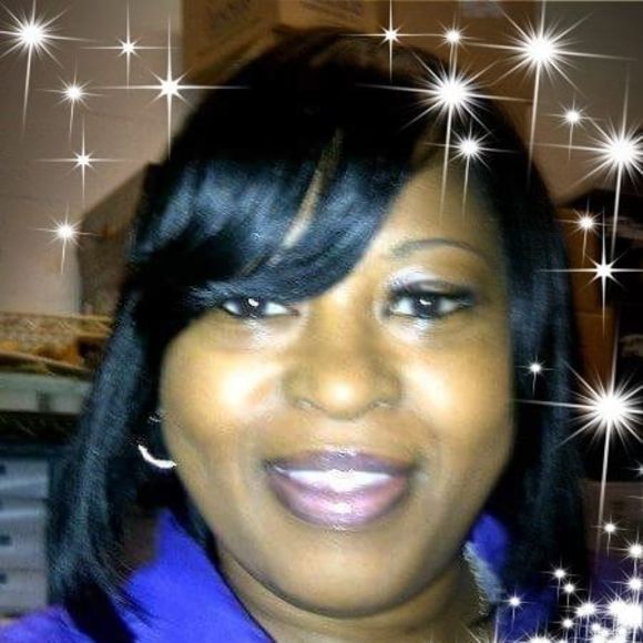 Profile Picture of Chavera Broadwater (@big_vera) on Poshmark