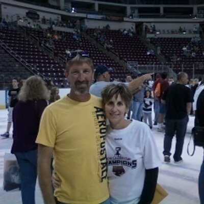 Profile Picture of Lisa Dodson (@lisadodson70) on Twitter