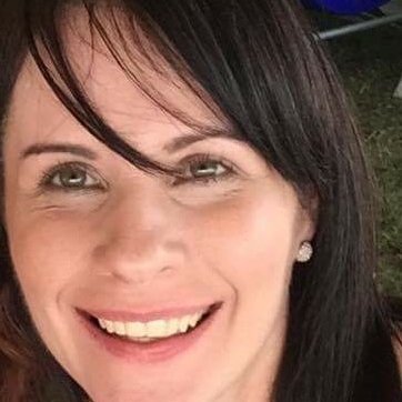 Profile Picture of Lynette Hoffmann (@LynHoffmann1) on Twitter