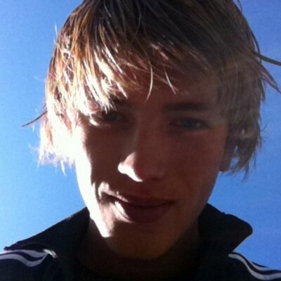Profile Picture of Simon Mobach (@simonm_1996) on Twitter