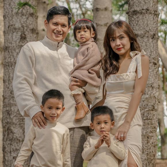 Profile Picture of Edison Labasan (@erison22) on Poshmark