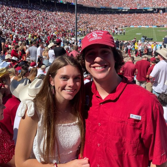 Profile Picture of Marlow Welch (@marlowawelch) on Poshmark