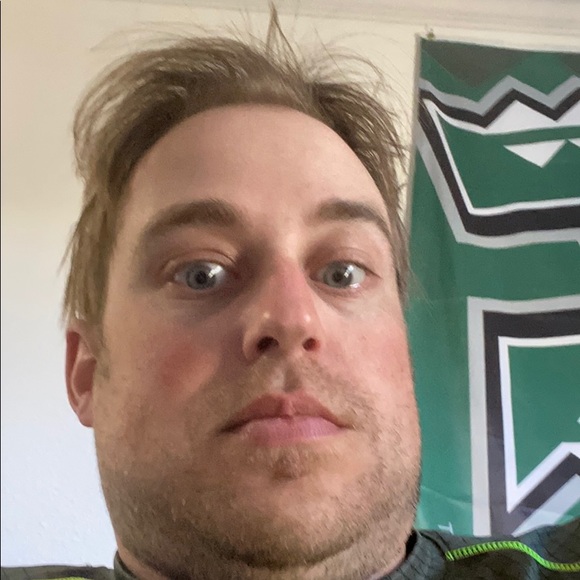 Profile Picture of Andrew Noggle (@andrewnoggle) on Poshmark