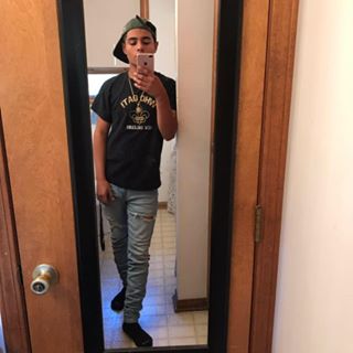 Profile Picture of Eddie Cisneros (@jetski.eddie13) on Facebook