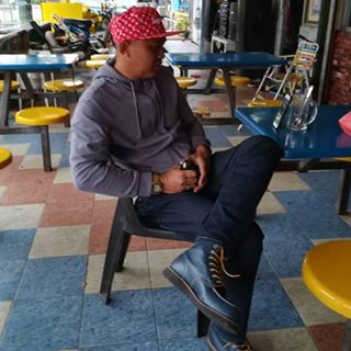 Profile Picture of Bo Tak (Eddie) (@bo.tak.96780) on Facebook