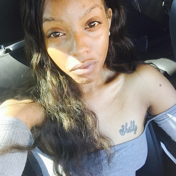 Profile Picture of Micha Brown (@micha_brown) on Poshmark