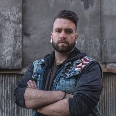 Profile Picture of Brett Lockery (@@BrettLockerHead) on Twitter